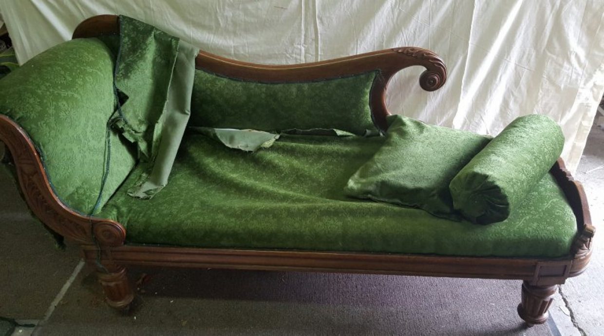 Antique Chaise Long - Before